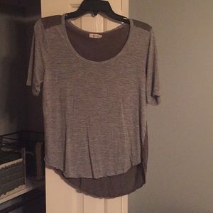 Madewell olive and gray shirt